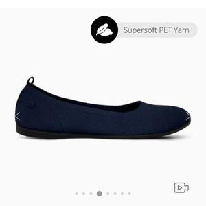 Giesswein Flat Ballet Shoes Sz 38 US 7 Black Round Toe Comfort Recycled Material